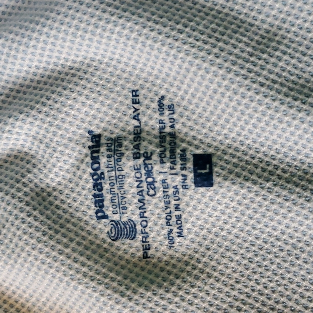 Patagonia women's L light blue performance base layer - Picture 3 of 6